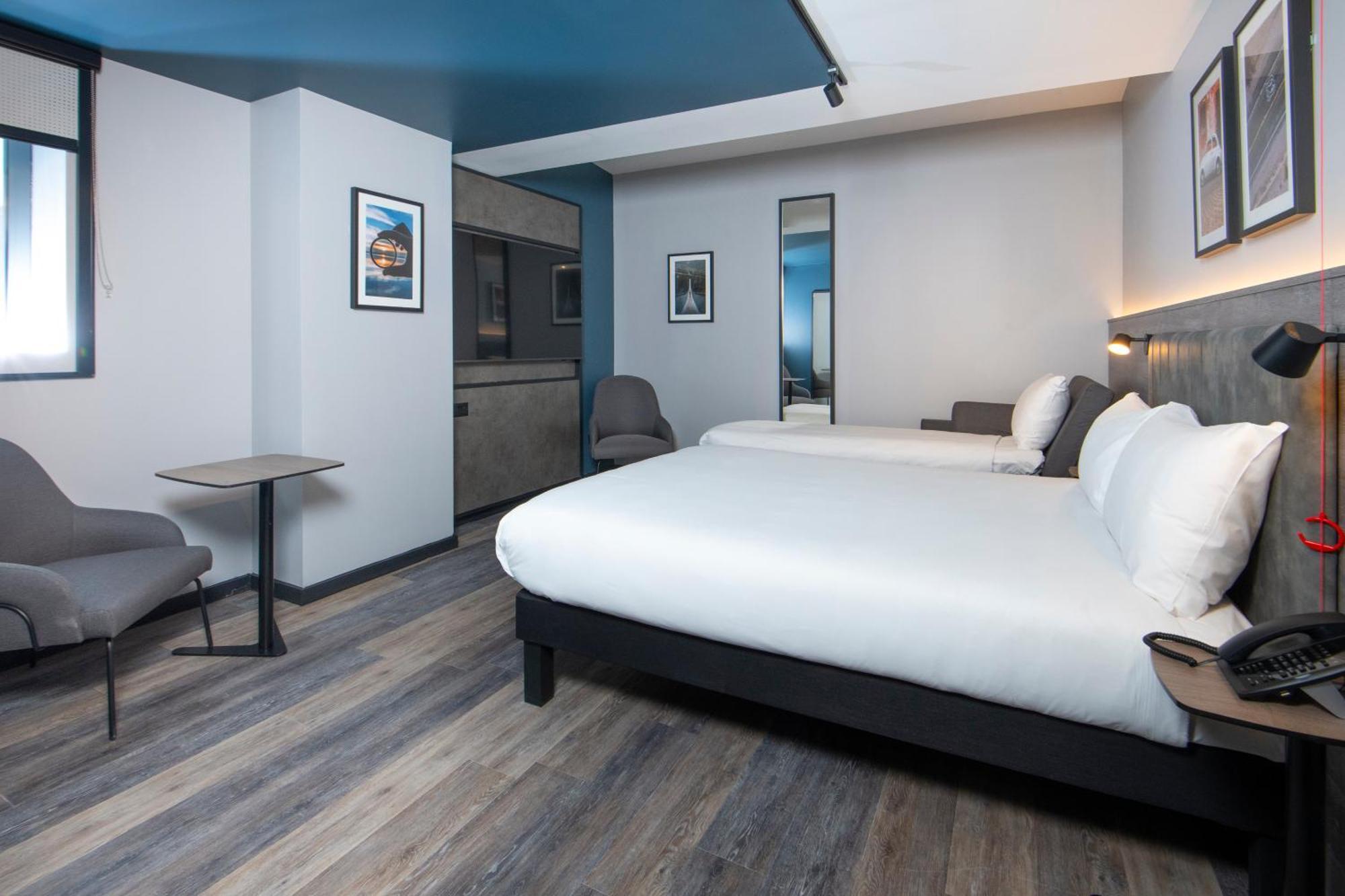 Hotel Ibis Styles London Gatwick Airport Crawley  Exterior foto