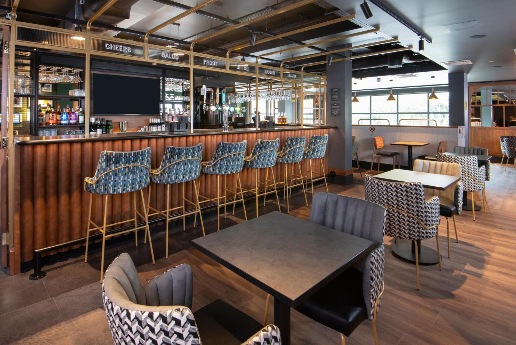 Hotel Ibis Styles London Gatwick Airport Crawley  Exterior foto